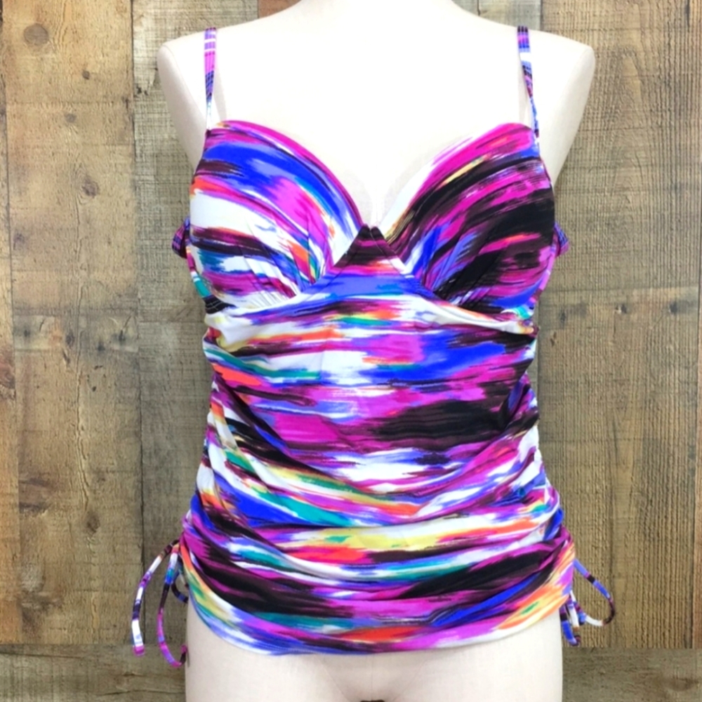 Assets by Spanx Purple Blue Tie Dye Tankini Top swimsuit padded with underwire.